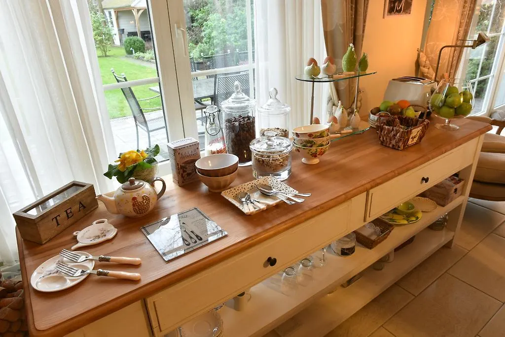 B&B Charming Escape Bed & Breakfast Steenokkerzeel